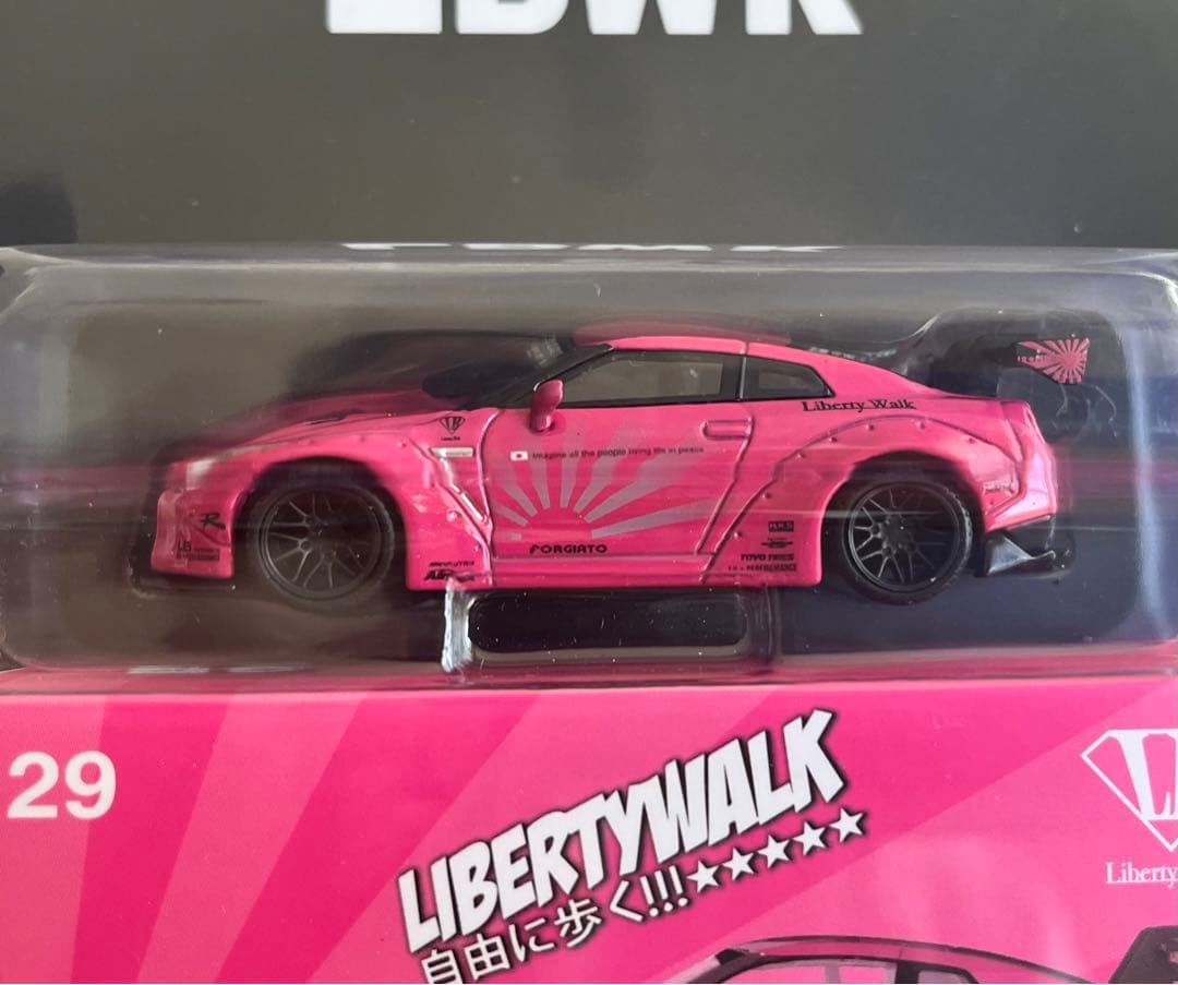 MINI GT 29 LB Works NISSAN GT-R Candy P - メルカリ