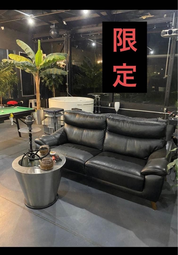 ラスト　高級　半永久　ステンレス　テーブル　シシャ　フーカ　屋外　デザイナーズ IXC(イクスシー）FLOWフロー テーブル|カッシーナ・イクスシー 公式