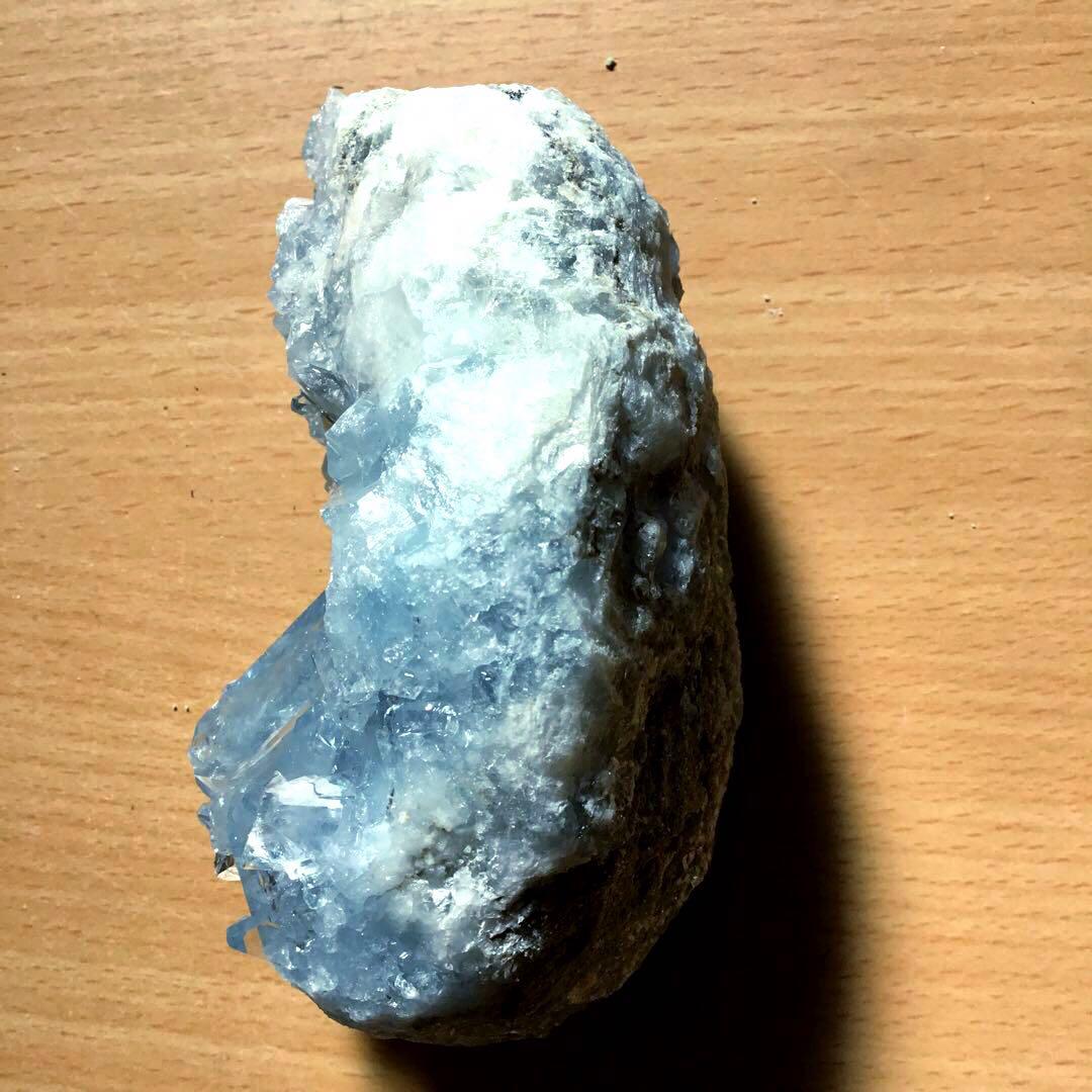 セレスタイト(天青石)クラスター原石 マダガスカル産 浄化 ヒーリング