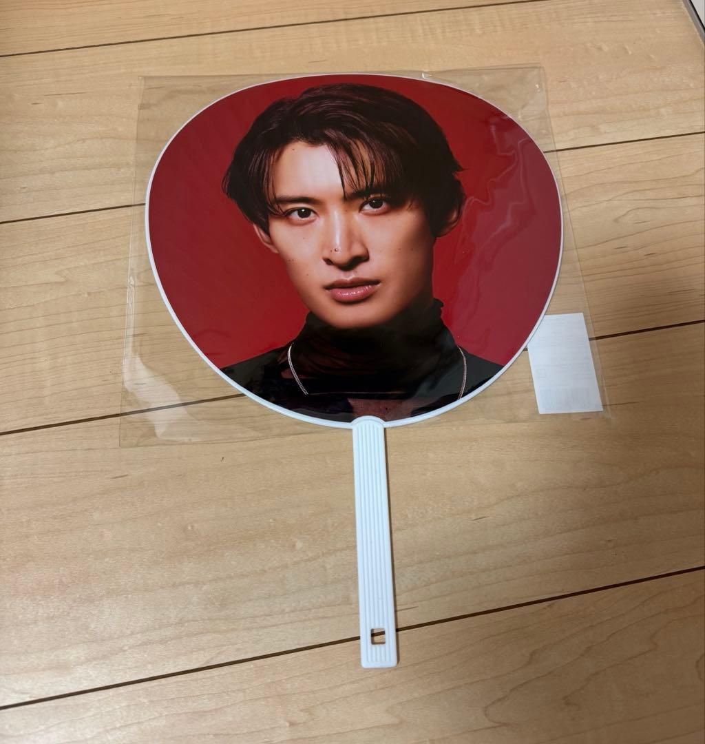 向井康二 うちわ SnowMan on - メルカリ