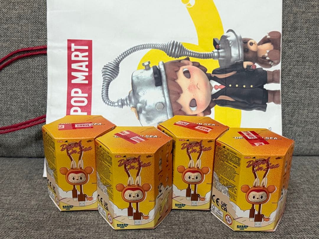 LABUBU Lightningケーブル４箱！未開封！ Qoo10] LABUBU 公式正規品POP MART LABUBU