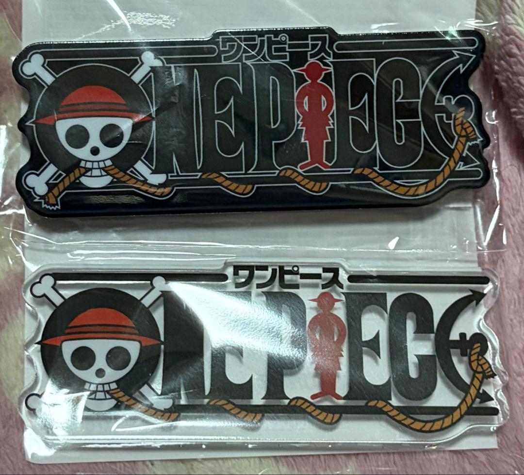 ONE PIECE BASE SHOP アクリルロゴディスプレイEX 2点セット - メルカリ