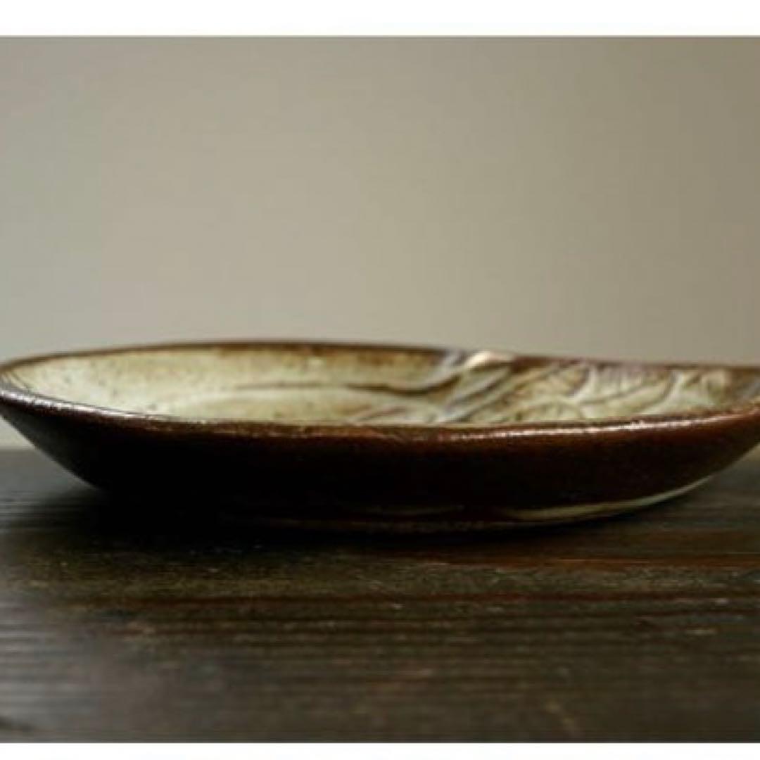 よしざわ釜】oldwhite 白鳥の小皿＜金彩＞ - メルカリ