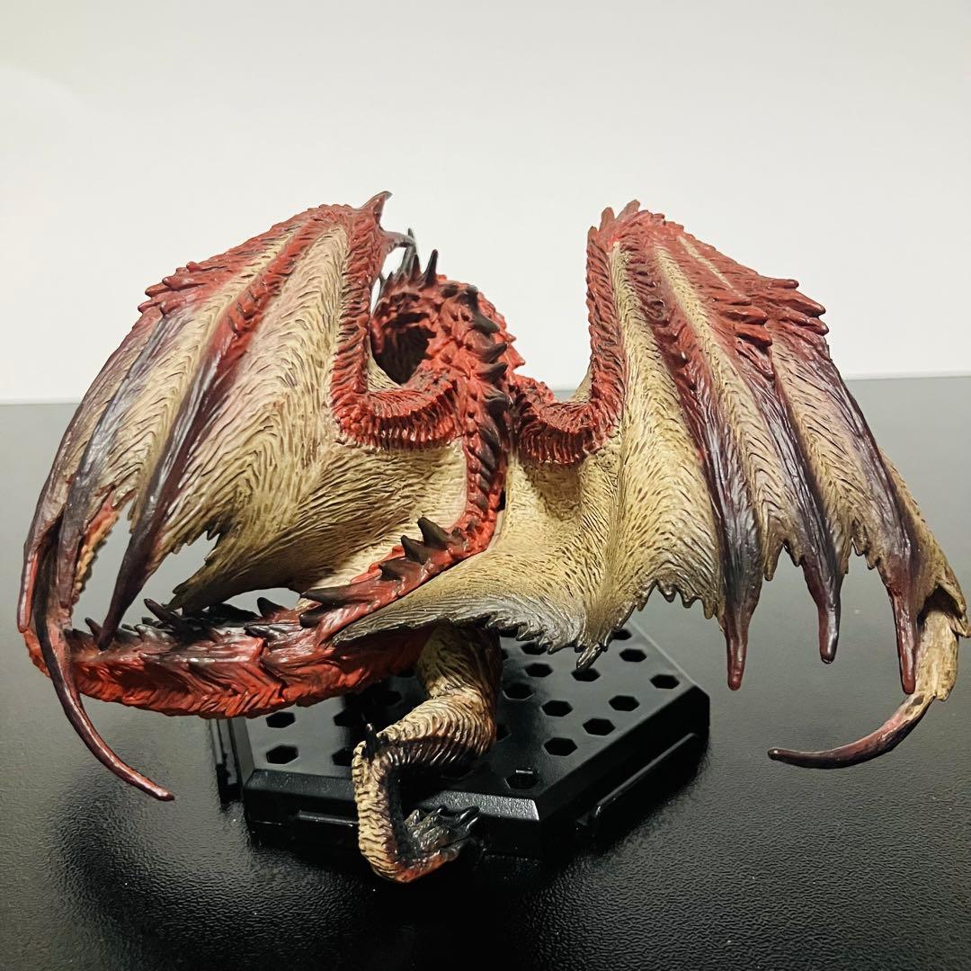 ムフェトジーヴァ&ゼノジーヴァ(臨界状態) フィギア