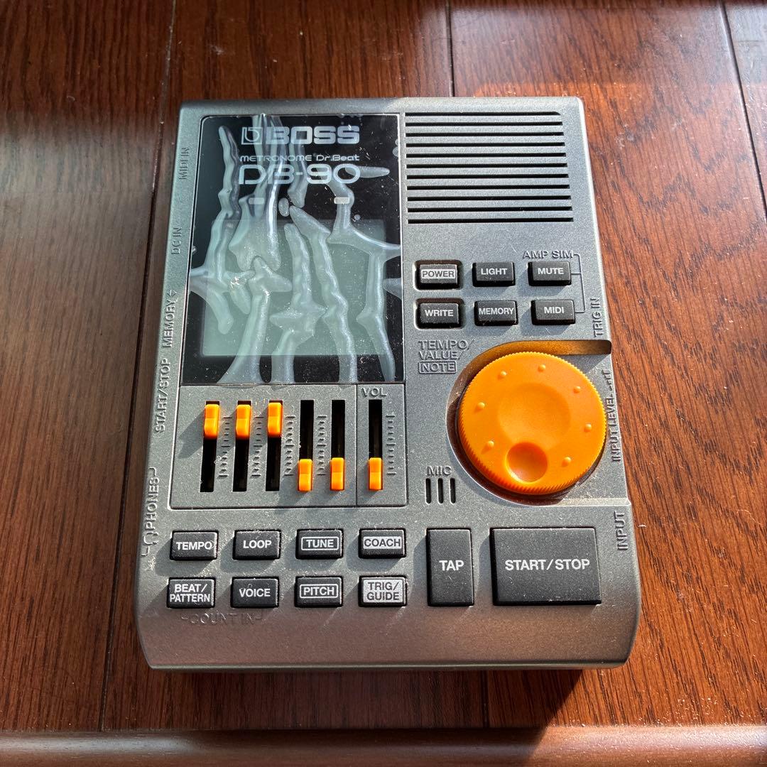 ギター DB-90 BOSS METRONOME Dr.Beat Amazon.com: BOSS DB-90 Dr. Beat Portable Metronome (DB-90), BLACK