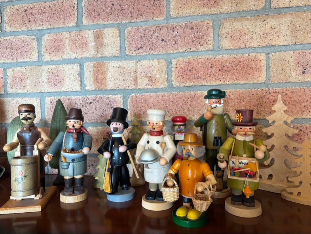 ドイツのザイフェンにて購入　　木製人形セット fit=scale-down,w=1200