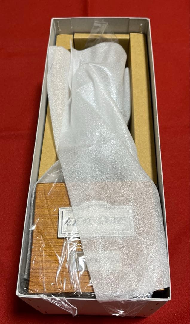 非売品】創価学会 聖教新聞社 記念品 広布使者乃像 無冠の友 貴重品