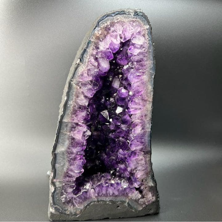 アメジストドーム(カペラ)Ametyst アメジストドーム アメジストカペーラ -株式会社オンビル-