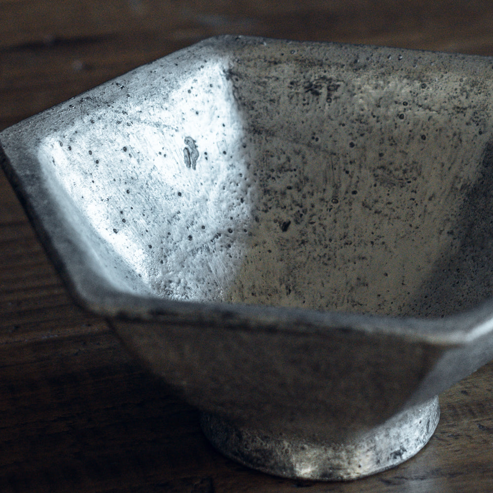 六角鉢 (銀彩)｜フルカワゲンゴ おしゃれ かっこいい 高級感 手作り