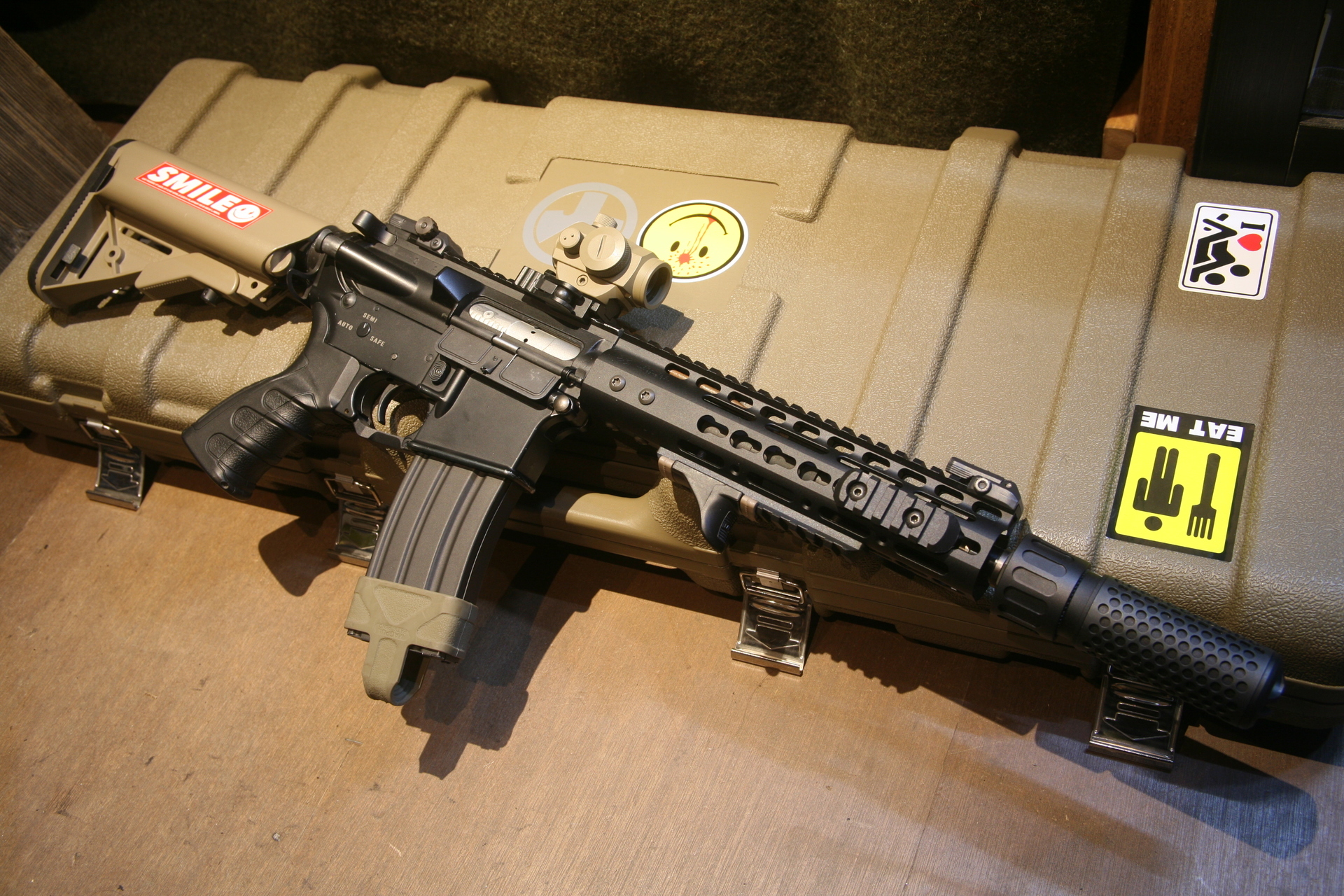 銃器紹介 東京マルイ 次世代電動ガン M4 KAC URX4カスタム